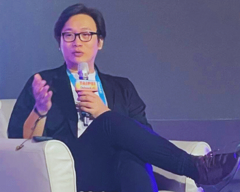 Web4 Explained: A Vision for Practical, AI-Integrated Blockchain